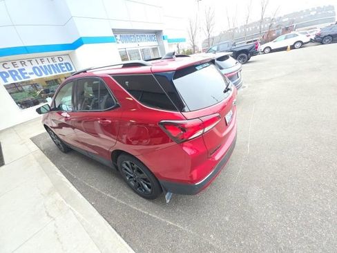Certified 2023 Chevrolet Equinox RS image 2