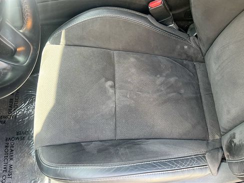 Used 2022 Dodge Challenger R/T w/ Plus Package RWD image 19
