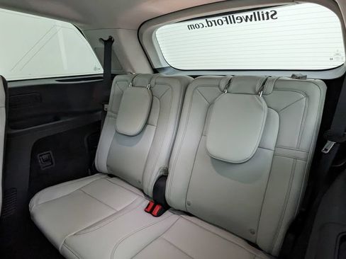 Used 2025 Lincoln Aviator Reserve w/ Equipment Group 201A AWD/4WD image 39
