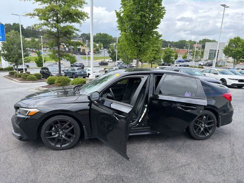 Used 2023 Honda Civic Sport image 18