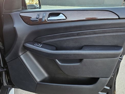 Used 2013 Mercedes-Benz ML 350 4MATIC w/ Premium 1 Pkg image 31