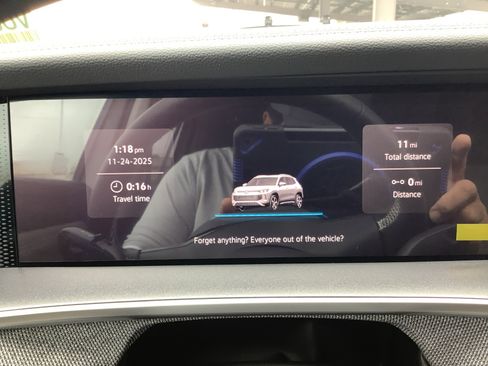New 2026 Volkswagen Tiguan S FWD image 12