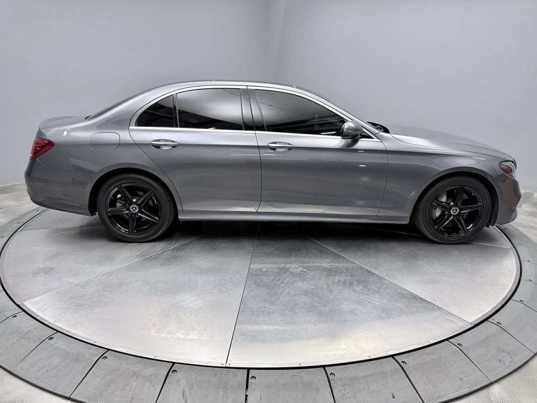 Used 2020 Mercedes-Benz E 350 4MATIC Sedan w/ Premium Package image 4