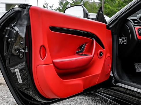 Used 2017 Maserati GranTurismo MC RWD image 39