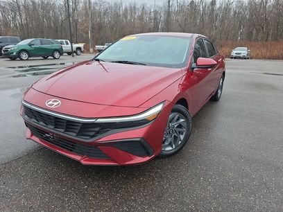 Used 2024 Hyundai Elantra SEL