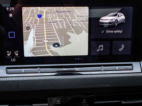 Used 2024 Volkswagen GTI SE image 22