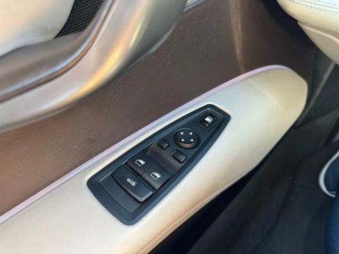 Used 2017 BMW i8 AWD/4WD image 34