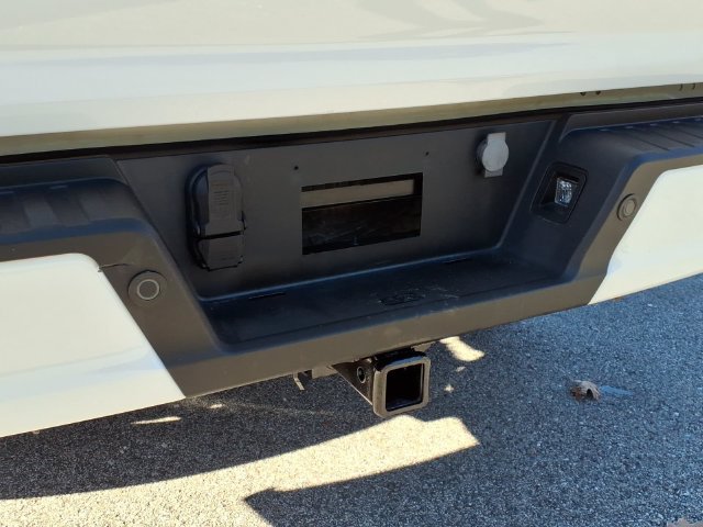 Used 2023 Ford F150 Lariat AWD/4WD image 12