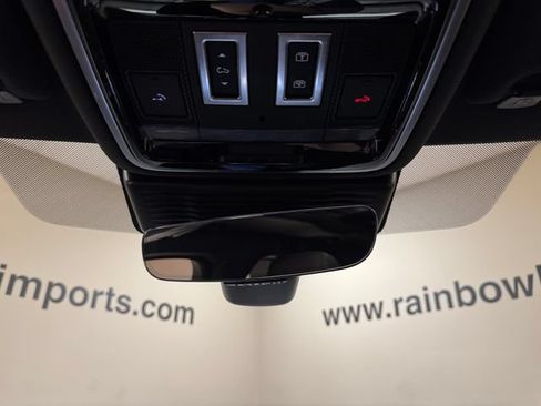 Used 2026 Land Rover Range Rover Velar S AWD/4WD image 21