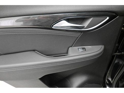 Used 2023 Buick Envision Preferred image 20