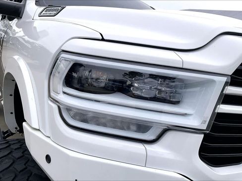 Used 2022 RAM 2500 Laramie AWD/4WD image 28