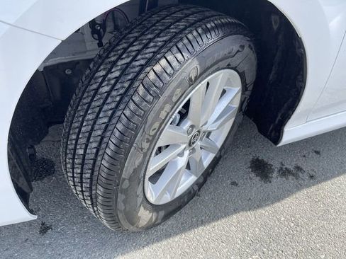 New 2026 Toyota Camry LE image 2