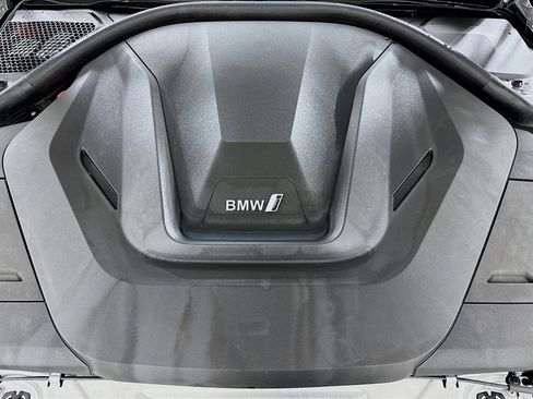 Used 2024 BMW i4 xDrive40i w/ Premium Package image 38