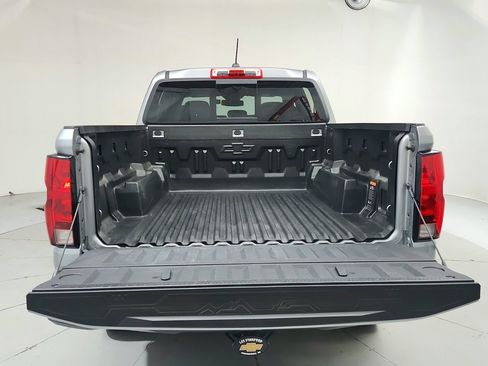 Used 2023 Chevrolet Colorado LT w/ LT Convenience Package II AWD/4WD image 25