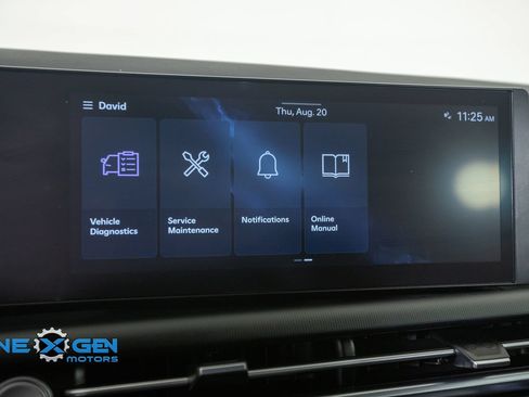 Used 2025 Hyundai Santa Cruz SEL AWD/4WD image 19