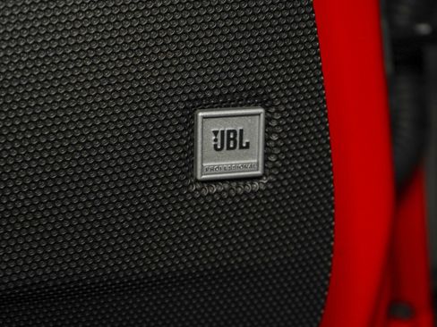 Used 2022 Ferrari SF90 Spider image 44