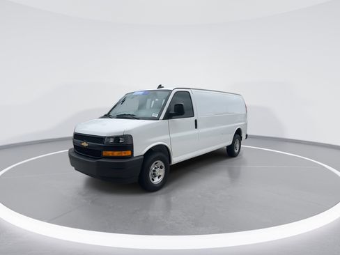 Certified 2024 Chevrolet Express 2500 Extended w/ Driver Convenience Package image 5