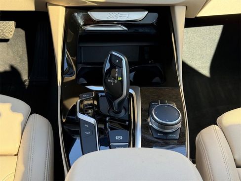 Used 2019 BMW X3 xDrive30i w/ Convenience Package image 12