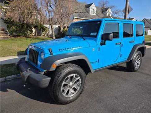 Used 2017 Jeep Wrangler Unlimited Rubicon AWD/4WD image 3