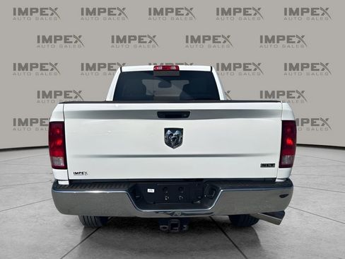 Used 2014 RAM 2500 SLT RWD image 4