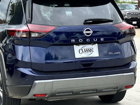 Used 2026 Nissan Rogue SL image 6