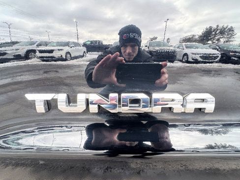 Used 2021 Toyota Tundra SR5 image 18