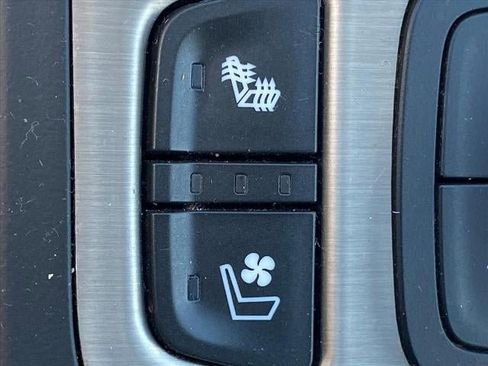 Used 2020 GMC Terrain Denali w/ Denali Premium Package image 20