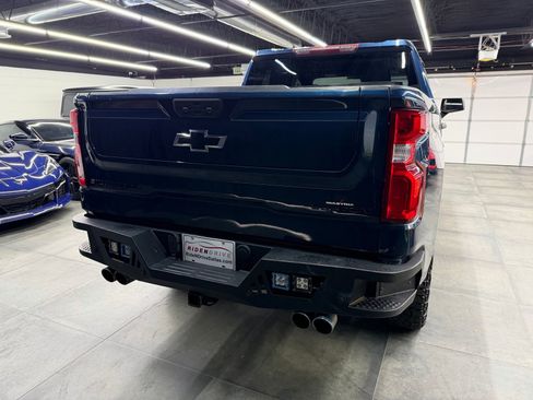 Used 2021 Chevrolet Silverado 1500 Custom Trail Boss w/ Safety Confidence Package image 6