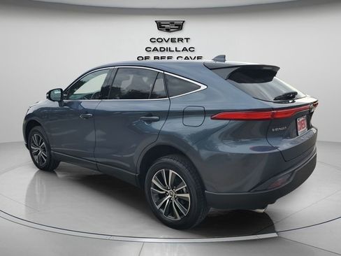 Used 2024 Toyota Venza LE image 7