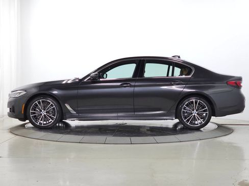 Used 2023 BMW 540i xDrive w/ Premium Package AWD/4WD image 4