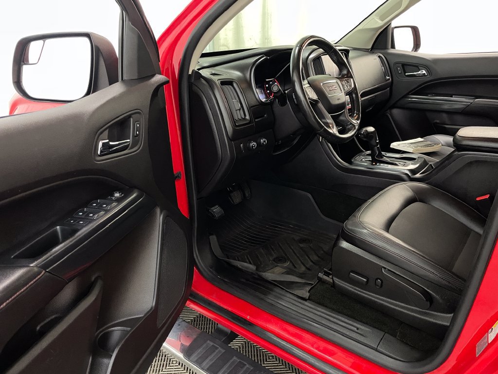 Certified 2016 GMC Canyon SLE w/ All Terrain Package AWD/4WD image 22