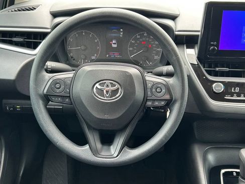 Used 2024 Toyota Corolla LE FWD image 33