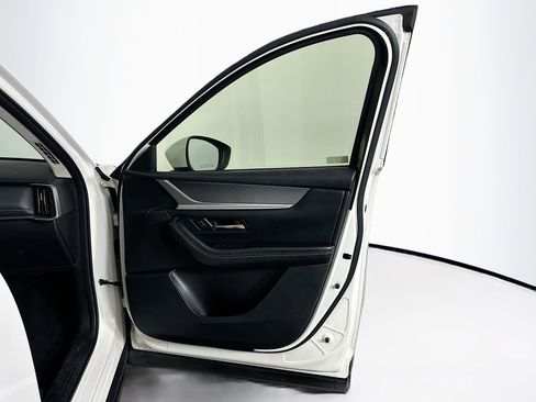 Used 2024 MAZDA CX-90 3.3 Turbo w/ Preferred Plus image 36