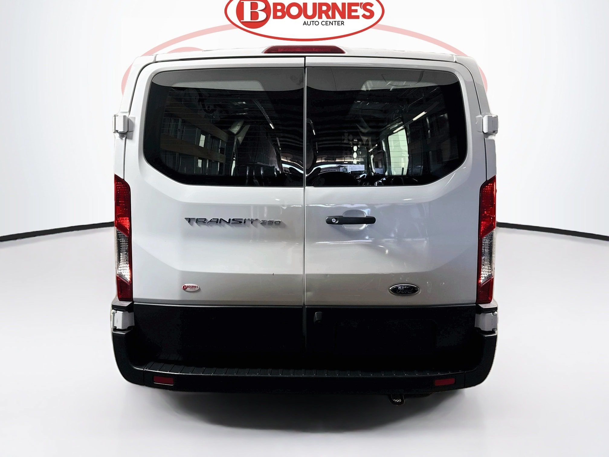 Used 2025 Ford Transit 250 Low Roof w/ Exterior Upgrade Package RWD image 7