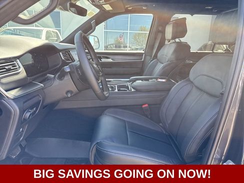 New 2026 Jeep Grand Wagoneer Summit AWD/4WD image 14