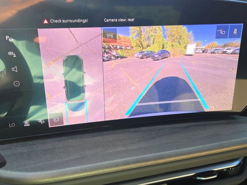 New 2025 Audi Q5 Prestige image 18