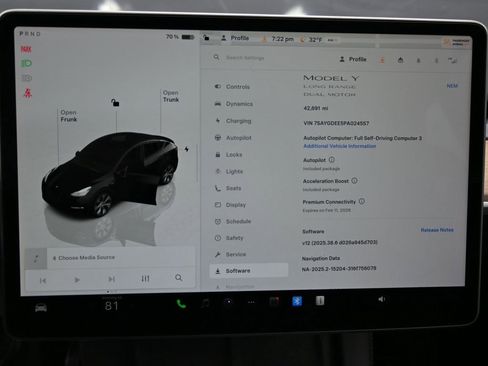 Used 2023 Tesla Model Y Long Range image 29