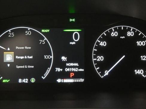 Used 2025 Honda CR-V Sport Touring image 17