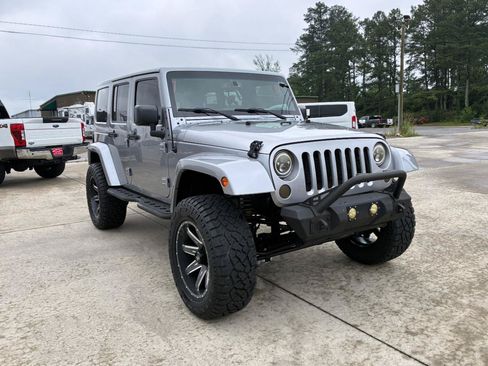 Used 2017 Jeep Wrangler Unlimited Sport w/ Quick Order Package 24S AWD/4WD image 4