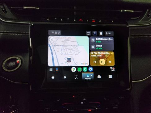 New 2025 Jeep Grand Cherokee L Laredo w/ Luxury Tech Group I image 23