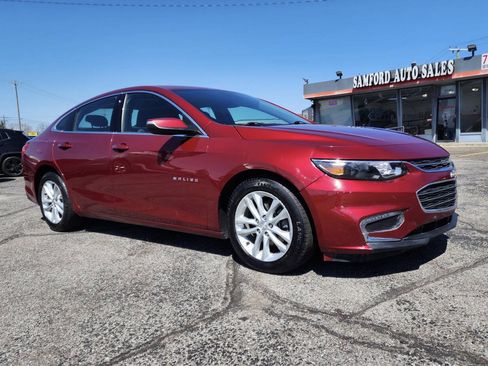 Used 2018 Chevrolet Malibu LT w/ Driver Confidence Package FWD image 7