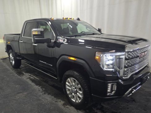 Used 2021 GMC Sierra 2500 Denali w/ Denali Ultimate Package image 1