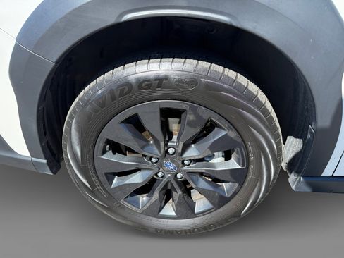 Used 2023 Subaru Outback Onyx Edition image 9