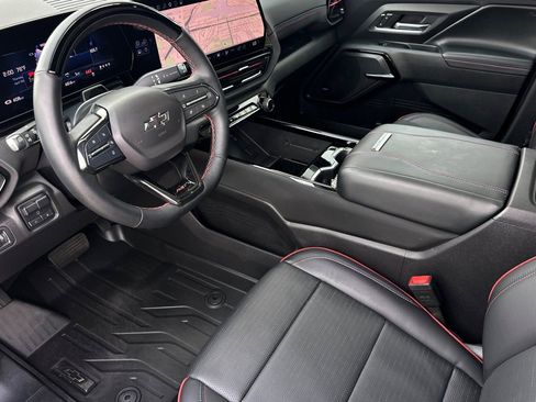 New 2024 Chevrolet Silverado EV RST AWD/4WD image 10