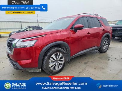 Used 2023 Nissan Pathfinder SL