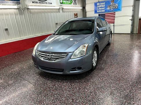 Used 2010 Nissan Altima 2.5 SL w/ SL Pkg image 3