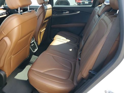 Used 2023 Lincoln Nautilus Reserve w/ Equipment Group 201A image 14