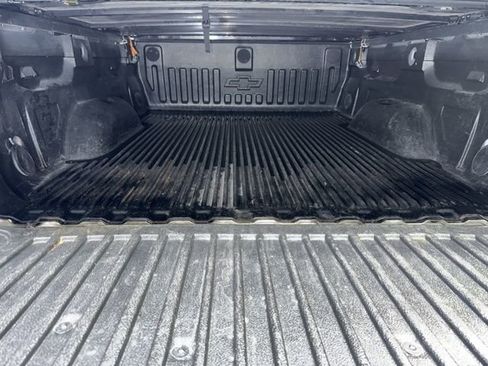 Used 2018 Chevrolet Silverado 1500 LT w/ All Star Edition image 27