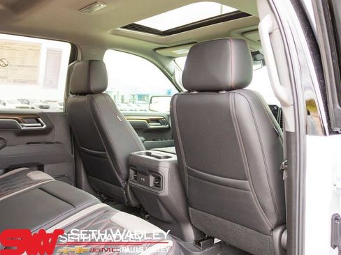New 2025 Chevrolet Silverado 1500 LT Trail Boss w/ Convenience Package II AWD/4WD image 52