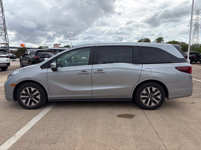 Used 2025 Honda Odyssey EX-L image 3